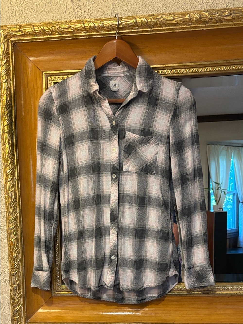 Gap Gray & Pink Flannel Shirt - Size XS